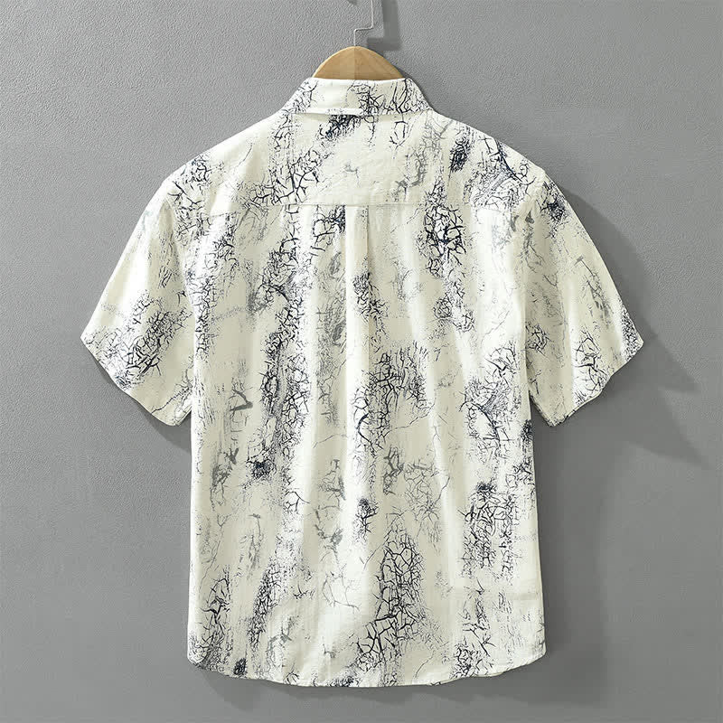 Buddha Stones Camicia da uomo a maniche corte, estiva casual, con motivo astratto effetto crepato, bottoni e taschino applicato. - image 1