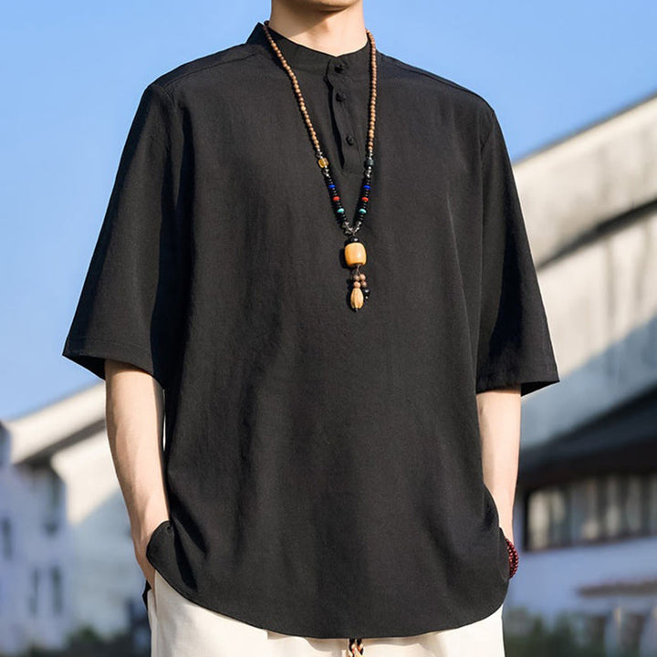 Buddha Stones Camicia da uomo estiva casual a maniche corte con colletto alla coreana e tre bottoni, tinta unita. - image 9