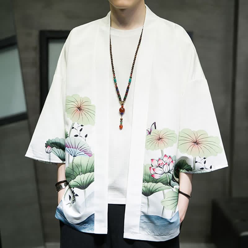 Buddha Stones Kimono da uomo estivo casual con stampa di foglie di loto, farfalle e gru, aperto sul davanti. - image 1