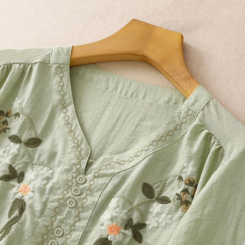 Buddha Stones Camicia da donna estiva a maniche corte con ricami floreali in stile boho. - image 1