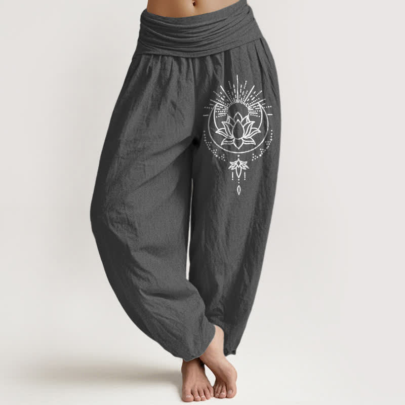 Buddha Stones Pantaloni harem da donna in puro cotone con motivo a loto e vita elasticizzata - Grigio tenue - US16, UK/AU20, EU48 (3XL) - image 11