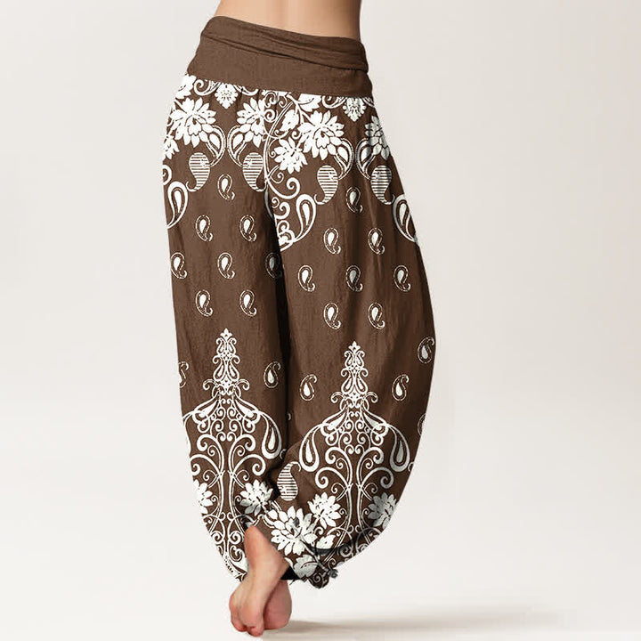 Buddha Stones Pantaloni harem da donna in puro cotone bianco con fantasia floreale paisley e vita elasticizzata. - image 1