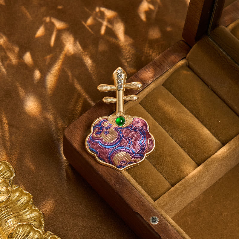 Buddha Stones Spilla energetica a forma di pipa viola, realizzata a mano in broccato Song Brocade - image 5