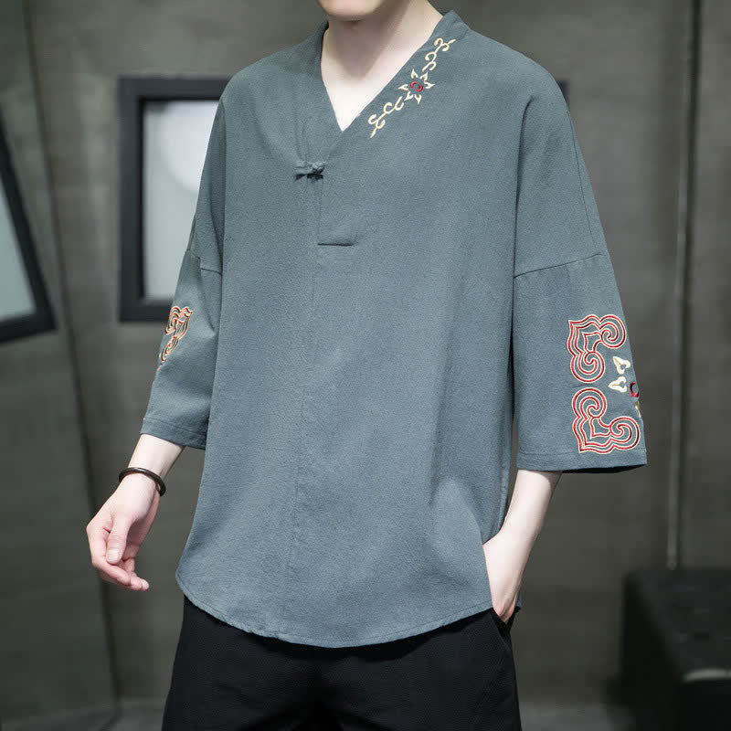Buddha Stones Camicia da uomo a maniche corte con scollo a V, ricamo, un bottone a rana e stampa floreale, stile Summer Tang. - image 1
