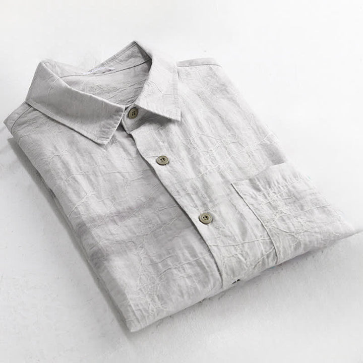 Buddha Stones Camicia da uomo primaverile/estiva casual minimalista con bottoni, tinta unita grigio inchiostro e taschino applicato. - image 3