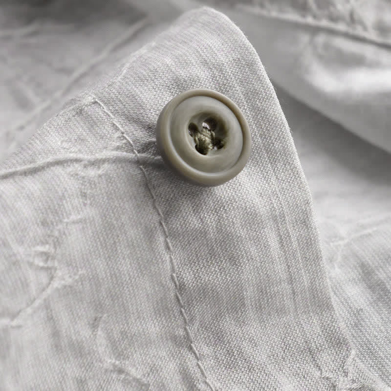 Buddha Stones Camicia da uomo primaverile/estiva casual minimalista con bottoni, tinta unita grigio inchiostro e taschino applicato. - image 7
