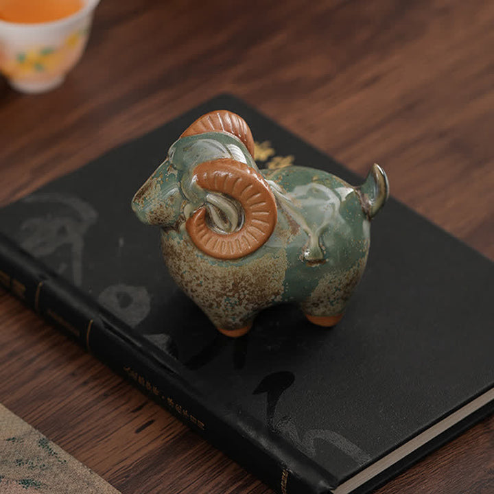 Buddha Stones Decorazione con animale carino in ceramica a smalto cotto in forno, simbolo dello zodiaco cinese (Ariete) e della prosperità. - image 4