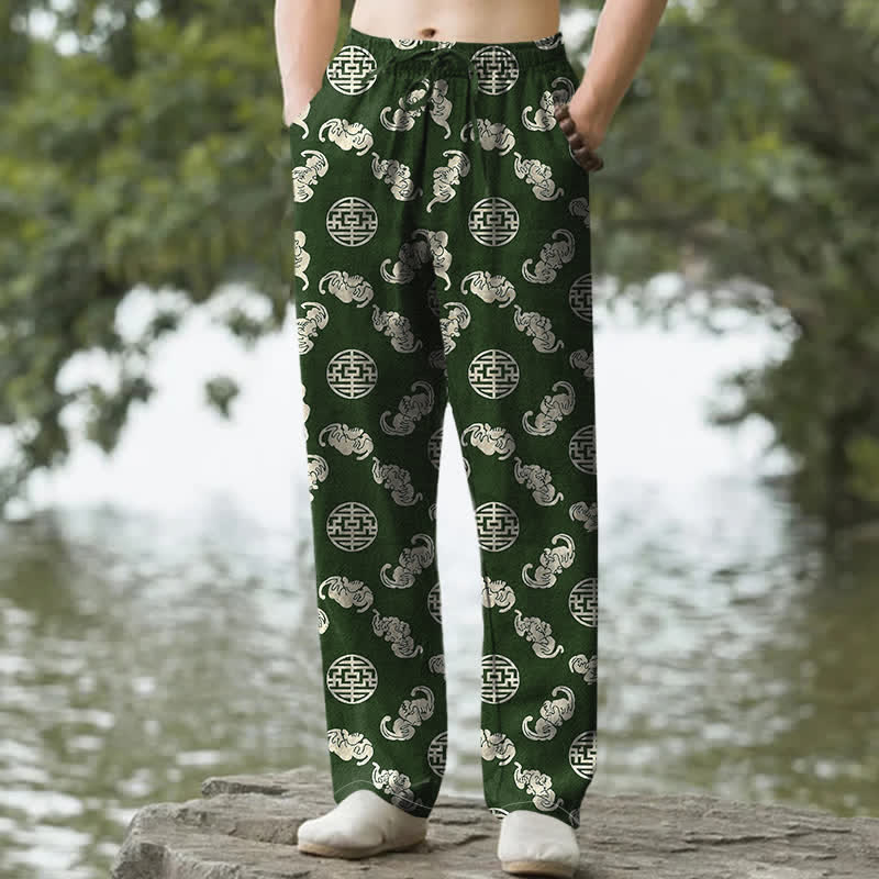 Buddha Stones Pantaloni da uomo affusolati con tasche, modello Longevity Cloud Round Emblem in cotone. - Verde studentesco - US/UK/AU50, EU60 (5XL) - image 4