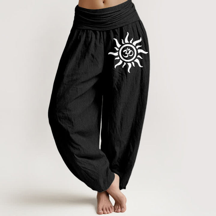Buddha Stones Pantaloni harem da donna in puro cotone con motivo Sun Om e elastico in vita. - Nero - US16, UK/AU20, EU48 (3XL) - image 0