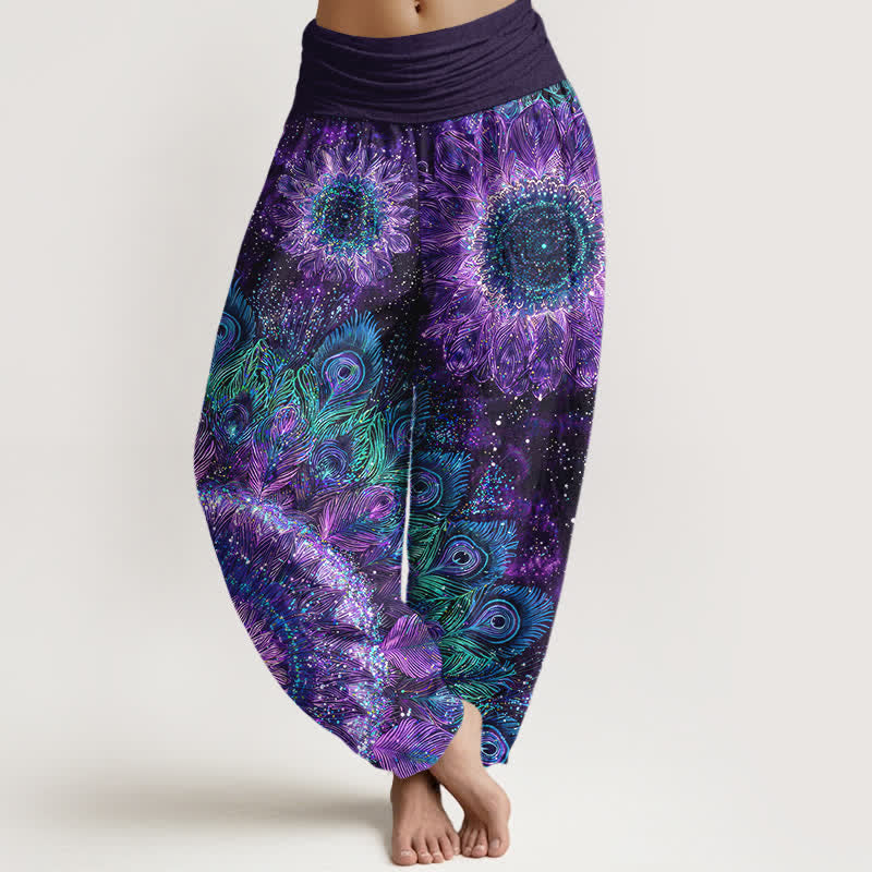 Buddha Stones Pantaloni harem da donna in cotone con motivo a piume di pavone e elastico in vita. - BluViola - US16, UK/AU20, EU48 (3XL) - image 0