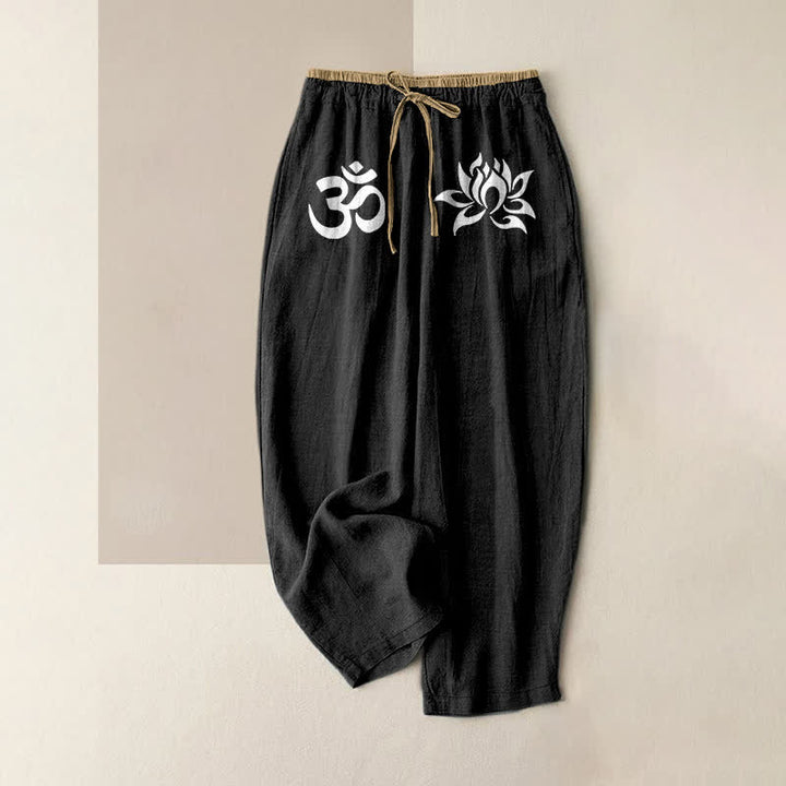 Buddha Stones Pantaloni da donna in puro cotone bianco con motivo OM e loto, elastico in vita e tasche. - Nero - US16, UK/AU20, EU48 (3XL) - image 0