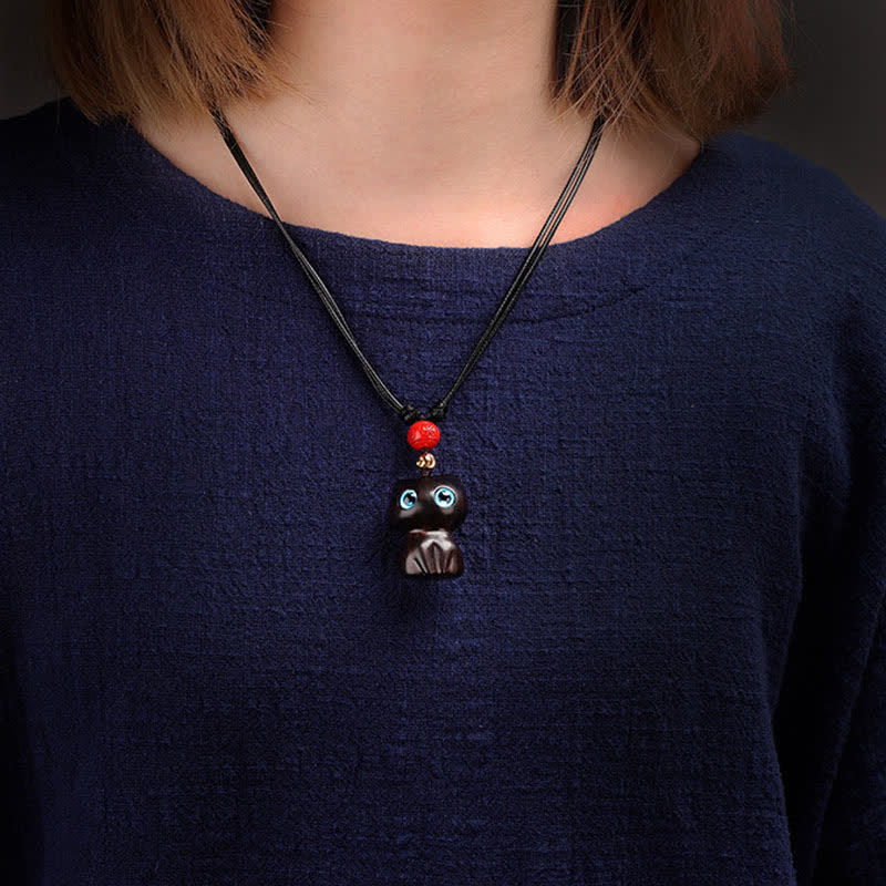 Buddha Stones Collana con ciondolo a forma di gatto carino in legno di ebano e sandalo rosso - image 4