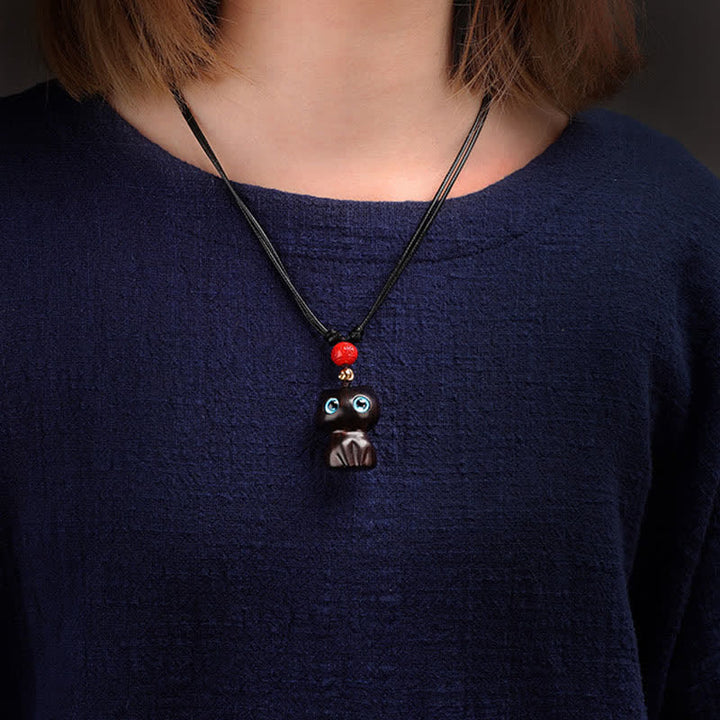 Buddha Stones Collana con ciondolo a forma di gatto carino in legno di ebano e sandalo rosso - image 4