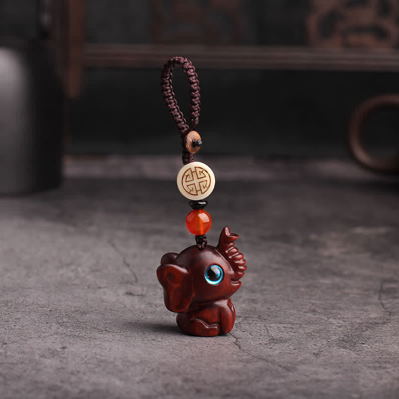 Buddha Stones Portachiavi intrecciati in legno di sandalo verde con scritta "Strength" - Sandalo rosso, simbolo di buon auspicio - image 3