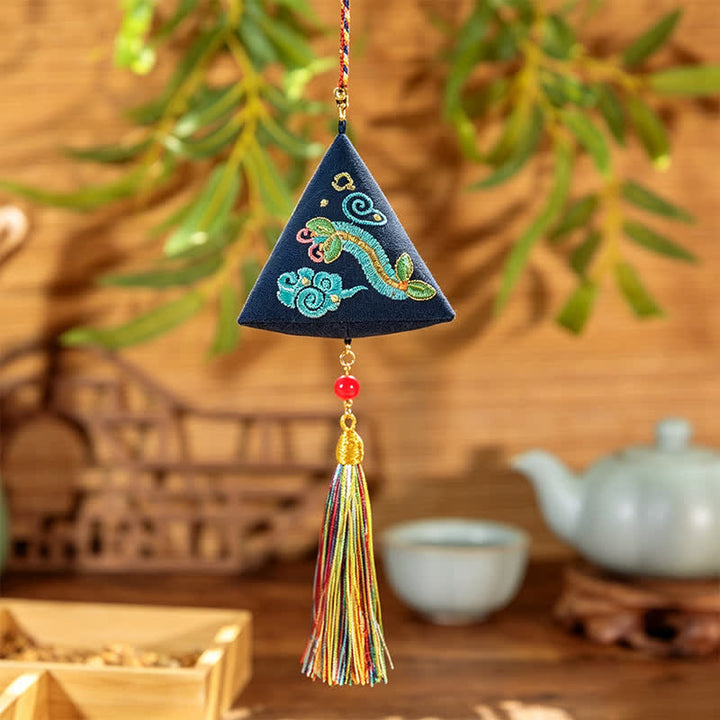 Buddha Stones Ricamo Zongzi Triangolo Scorpione Simpatico Animale Decorazione - Millepiedi della Marina - image 14