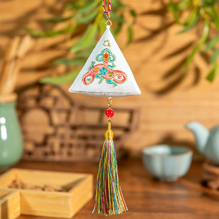 Buddha Stones Ricamo Zongzi Triangolo Scorpione Simpatico Animale Decorazione - Geco bianco - image 17