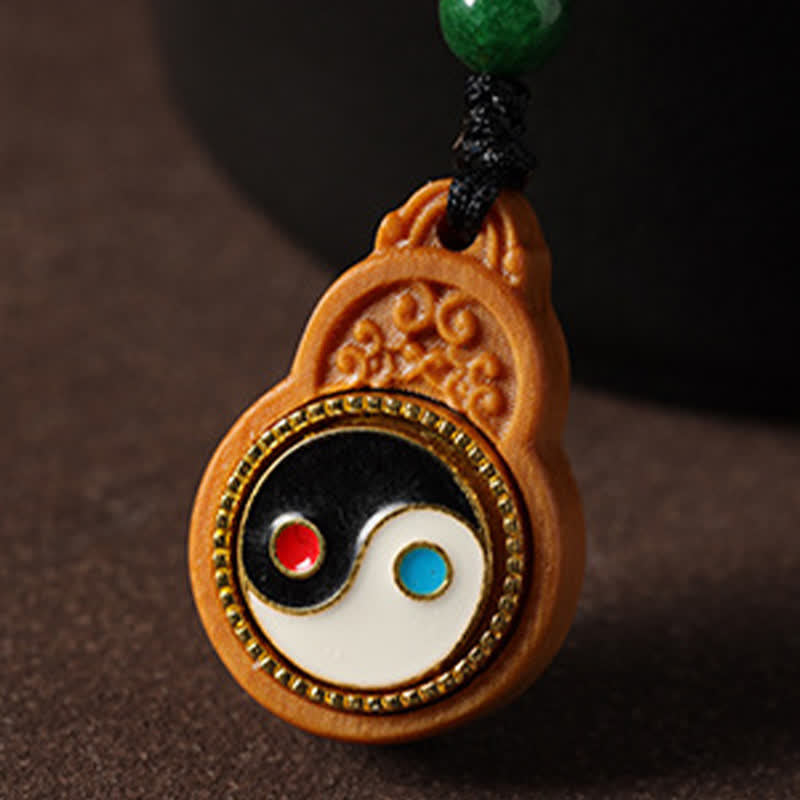 Buddha Stones Decorazione da appendere al telefono a forma di zucca con simbolo Yin Yang e legno di sandalo verde Bagua. - image 10