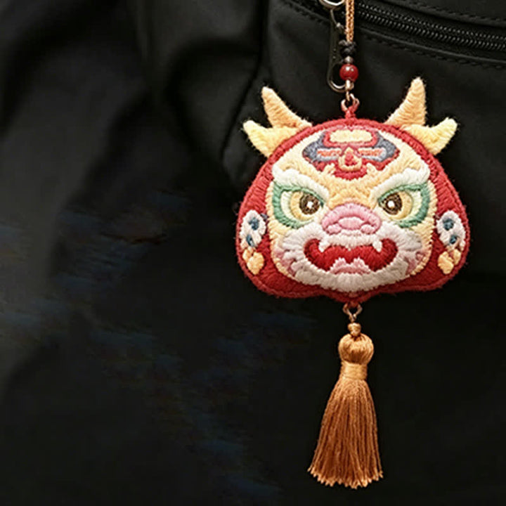 Buddha Stones Decorazione con nappa a tema drago e tigre ricamati dello zodiaco cinese, portafortuna e simpatici animali. - image 34