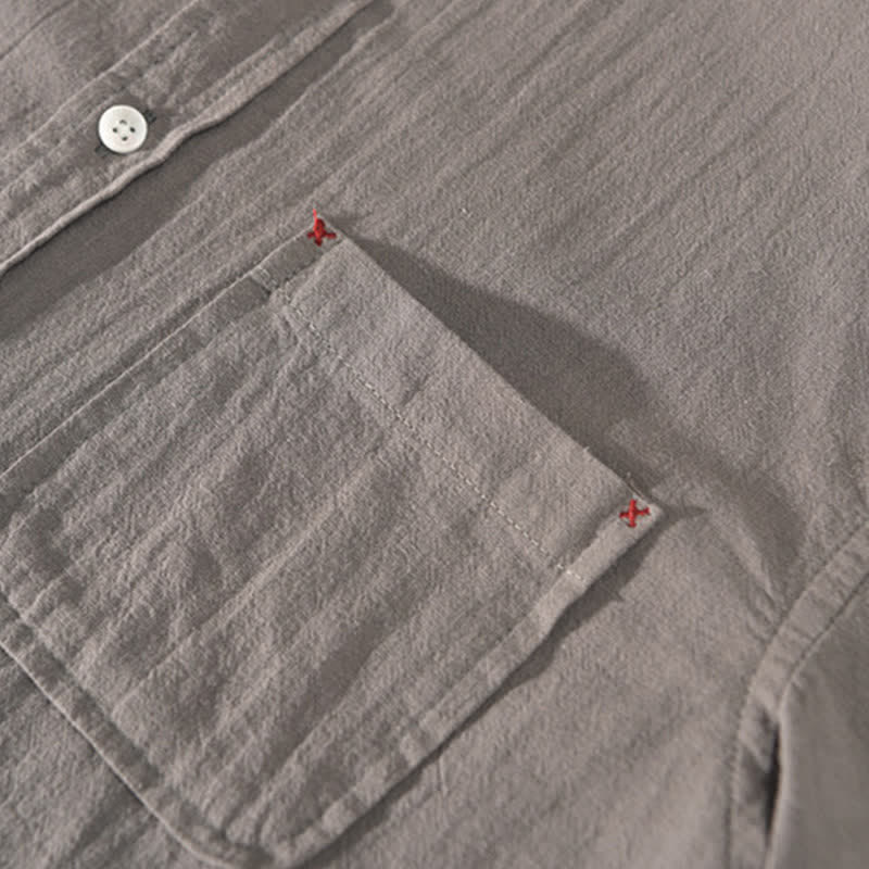 Buddha Stones Camicia da uomo estiva casual minimalista a maniche corte in cotone e lino tinta unita con taschino e bottoni. - image 1