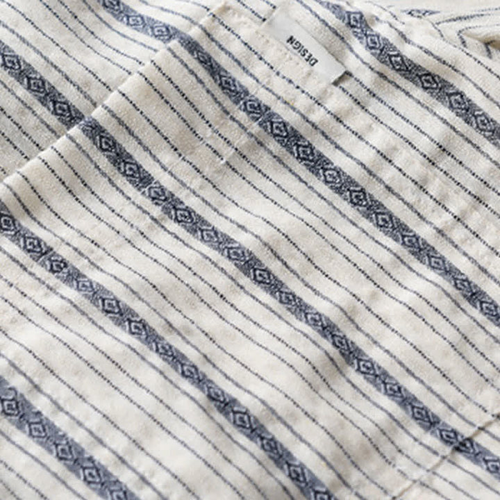Buddha Stones Camicia da uomo estiva casual a maniche corte in cotone a righe con bottoni e taschino applicato - image 4