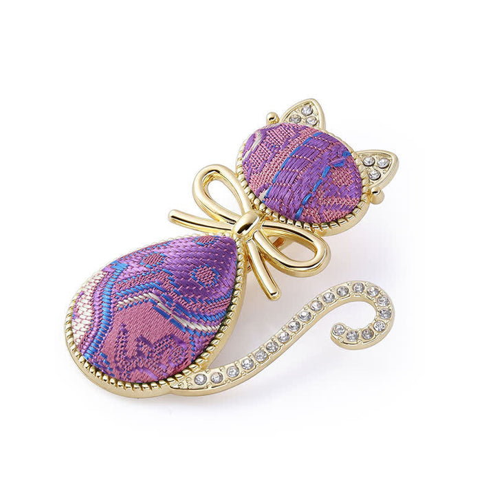 Buddha Stones Fermaglio per capelli in stile cinese con gatto in broccato dorato e strass, placcato Song. - Viola (stessa tonalità di colore, fantasia variabile) - image 0