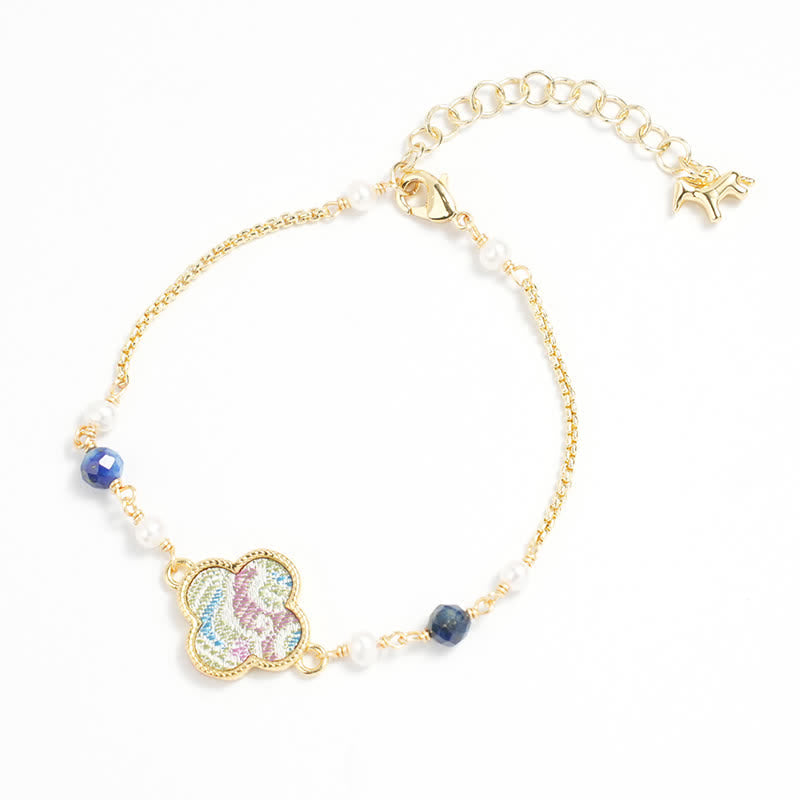 Buddha Stones Bracciale regolabile in rame con broccato Song e quadrifoglio, impreziosito da perle e motivo a quadrifoglio. - Quadrifoglio (stessa tonalità di colore, motivo variabile) - image 0