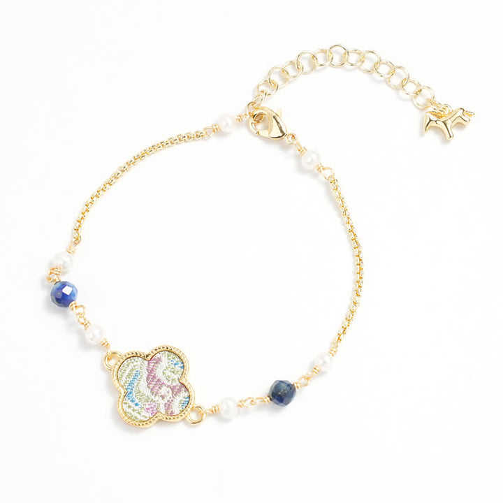 Buddha Stones Bracciale regolabile in rame con broccato Song e quadrifoglio, impreziosito da perle e motivo a quadrifoglio. - Quadrifoglio (stessa tonalità di colore, motivo variabile) - image 0