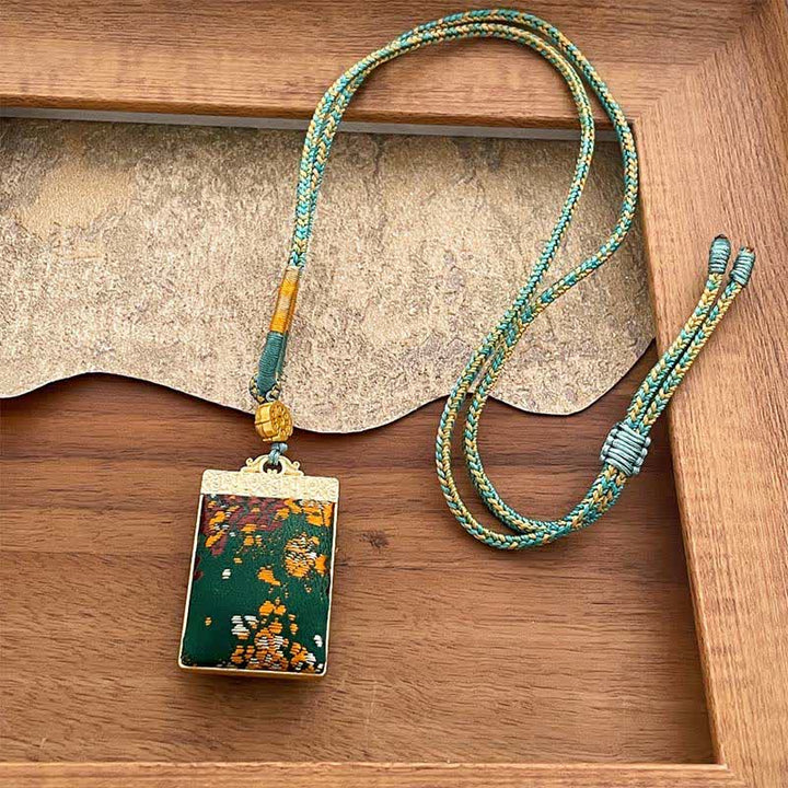 Buddha Stones Collana rettangolare intrecciata Song Brocade con motivo floreale Harmony - Verde (stessa tonalità di colore, motivo variabile) - image 3