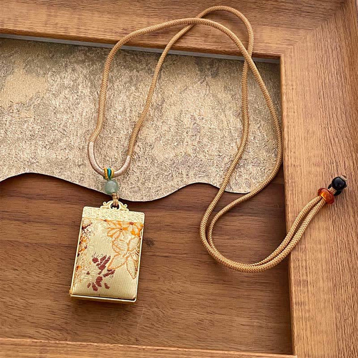 Buddha Stones Collana rettangolare intrecciata Song Brocade con motivo floreale Harmony - Giallo (stessa tonalità di colore, fantasia variabile) - image 2
