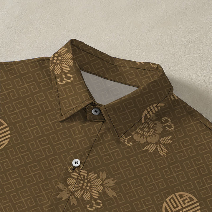 Buddha Stones Camicia da uomo a maniche corte traspirante con bottoni e motivo a medaglione floreale geometrico. - image 2