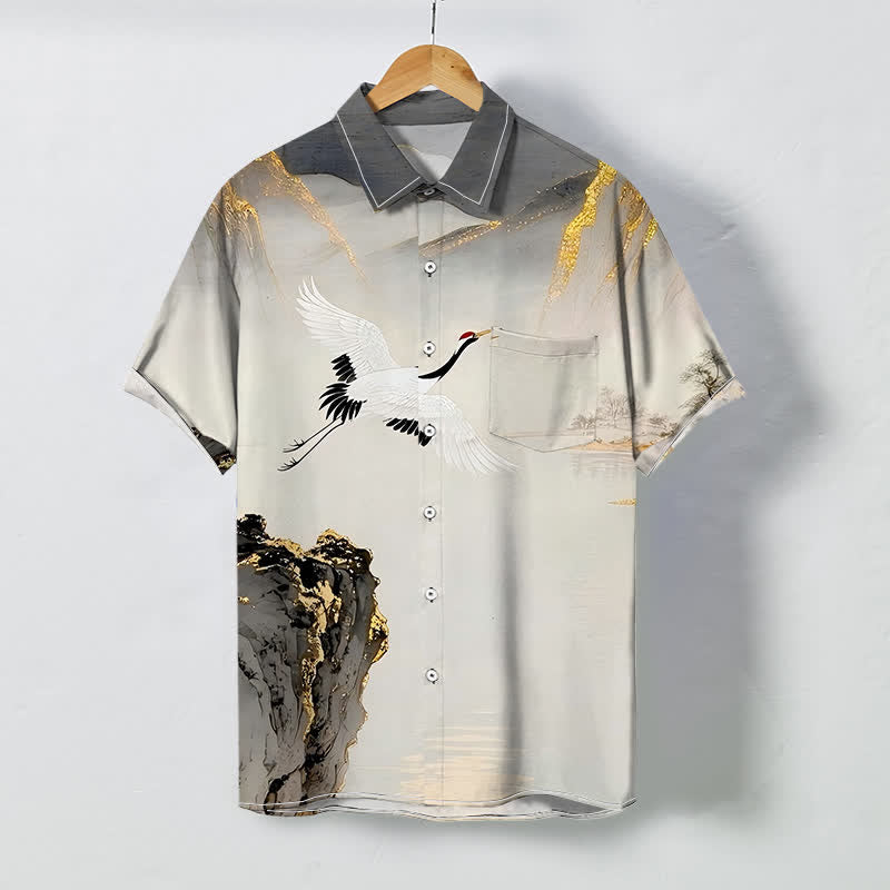 Buddha Stones Camicia da uomo a maniche corte con bottoni a fantasia "Ink Crane Mountain" e tessuto antipiega. - Grigio - US/UK/AU48, EU58 (4XL) - image 0