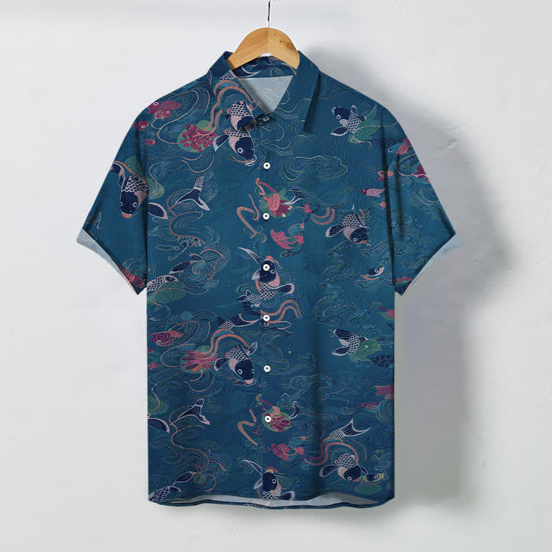 Buddha Stones Camicia da uomo a maniche corte traspirante con bottoni e motivo a onde e nuvole con pesci koi. - SteelBlue - US/UK/AU48, EU58 (4XL) - image 5
