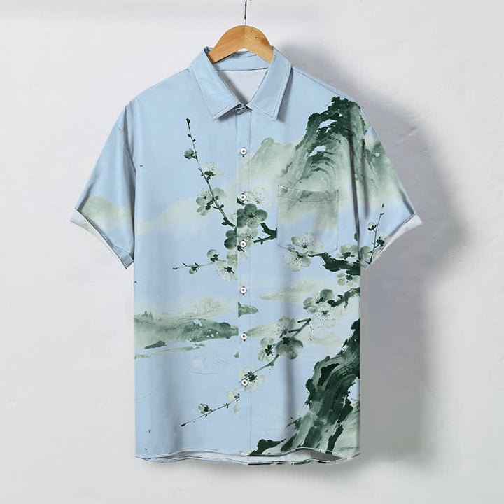 Buddha Stones Camicia da uomo a maniche corte con bottoni a fantasia floreale e fiori di prugno, resistente alle pieghe. - Azzurro chiaro - US/UK/AU48, EU58 (4XL) - image 5