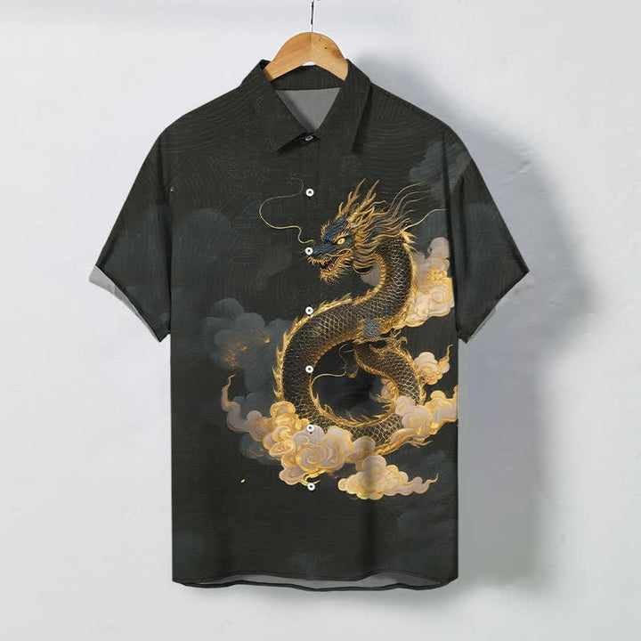 Buddha Stones Camicia da uomo a maniche corte con bottoni a fantasia drago dorato e nuvole, resistente alle pieghe. - Nero - US/UK/AU48, EU58 (4XL) - image 0