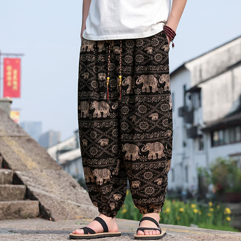 Buddha Stones Pantaloni corti da uomo estivi in ​​stile boho casual con coulisse, stampa di elefanti e alberi, modello harem con tasche. - image 2