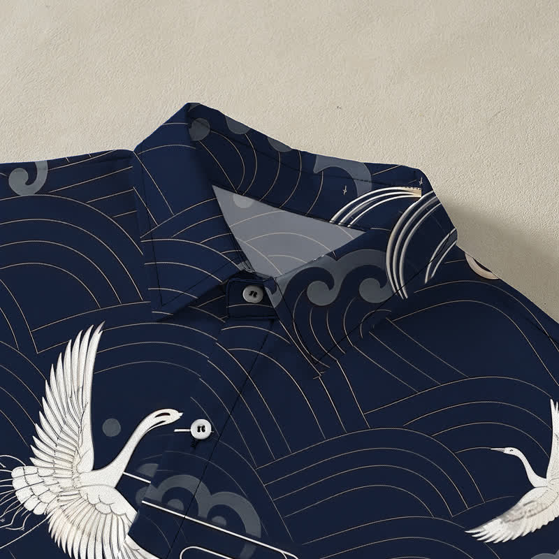 Buddha Stones Camicia da uomo a maniche corte traspirante con bottoni e motivo a onde e nuvole, con stampa gru. - image 12