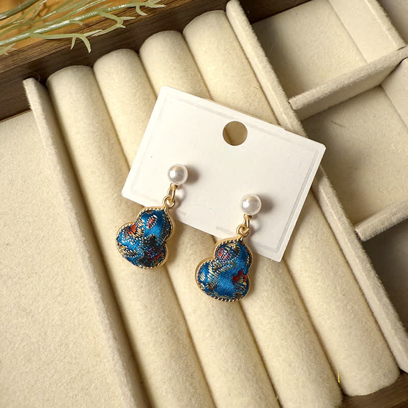 Buddha Stones Orecchini pendenti a perno fatti a mano con perle e zucca in broccato Song Brocade, effetto curativo. - Blu lago (stessa tonalità di colore, fantasia variabile) - image 8