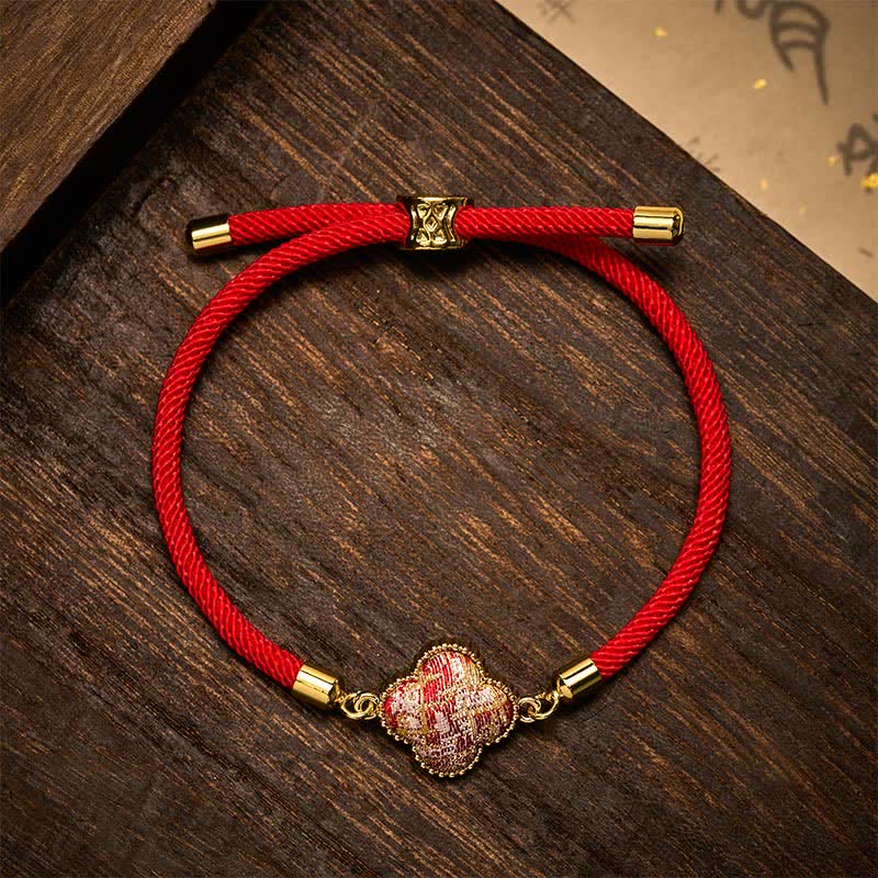 Buddha Stones Braccialetto portafortuna con quadrifoglio in broccato Red String Song. - Broccato Song (stessa tonalità di colore, motivo variabile) - image 0