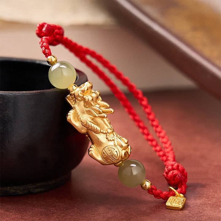Buddha Stones Braccialetto rosso con cordino portafortuna del personaggio Pi Xiu Fu in rame - Filo rosso (Protezione♥Fortuna) - image 0