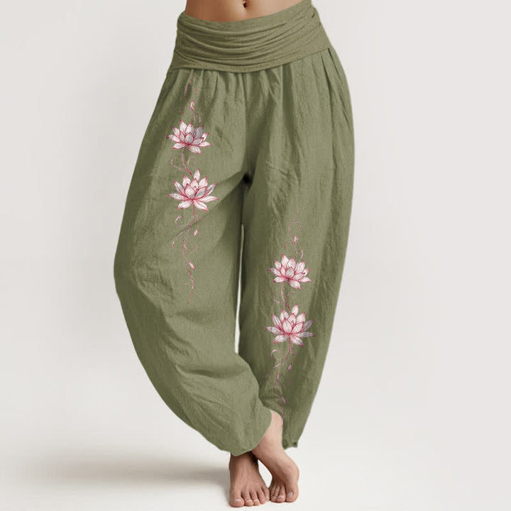 Buddha Stones Pantaloni harem da donna in puro cotone con motivo a fiori di loto e vita elasticizzata. - Verde oliva - US16, UK/AU20, EU48 (3XL) - image 11