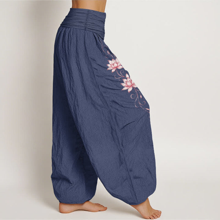Buddha Stones Pantaloni harem da donna in puro cotone con motivo a fiori di loto e vita elasticizzata. - image 7
