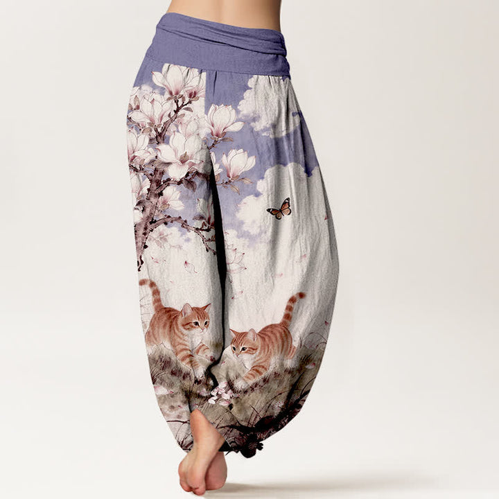 Buddha Stones Pantaloni harem da donna in puro cotone con elastico in vita e fantasia di gatti tigrati arancioni e magnolia. - image 9