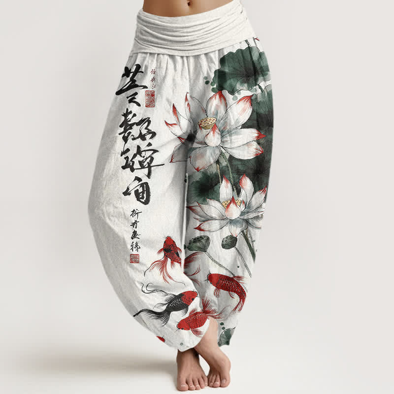 Buddha Stones Pantaloni harem da donna in cotone con elastico in vita e motivo a calligrafia di pesci koi rossi e loto rosso. - Bianco Floreale - US16, UK/AU20, EU48 (3XL) - image 0