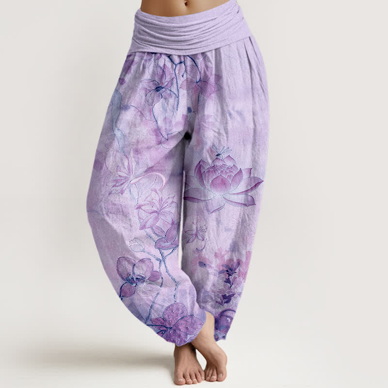Buddha Stones Pantaloni harem da donna in cotone con motivo a fiori di loto e libellula, con elastico in vita. - Lavanda - US16, UK/AU20, EU48 (3XL) - image 5