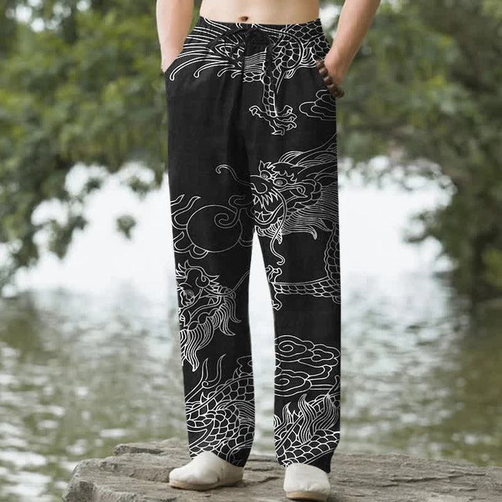 Buddha Stones Pantaloni da uomo affusolati in cotone con motivo drago orientale e nuvole, con tasche. - Nero - US/UK/AU50, EU60 (5XL) - image 0