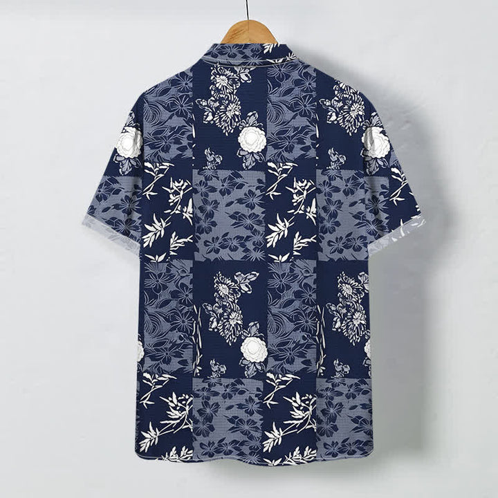 Buddha Stones Camicia da uomo a maniche corte, traspirante, con bottoni e motivo floreale a quadri blu. - image 1