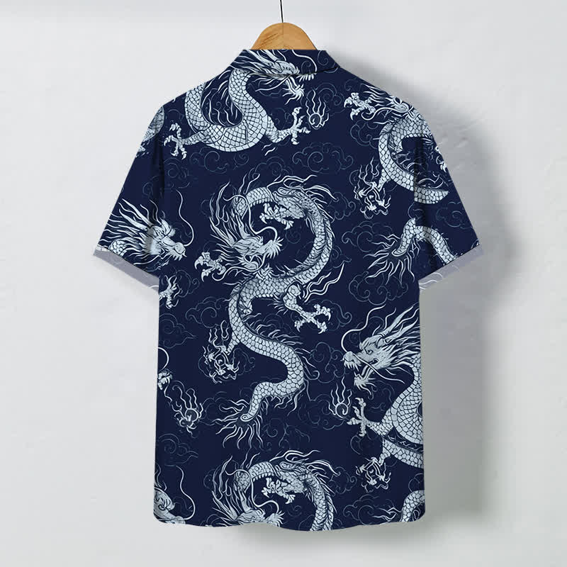 Buddha Stones Camicia da uomo a maniche corte con bottoni a fantasia drago dorato e nuvole, resistente alle pieghe. - image 11
