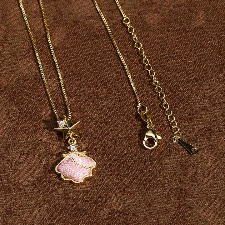 Buddha Stones Collana portafortuna Song Brocade con cuore in conchiglia di rame e foglia di ginkgo - image 3