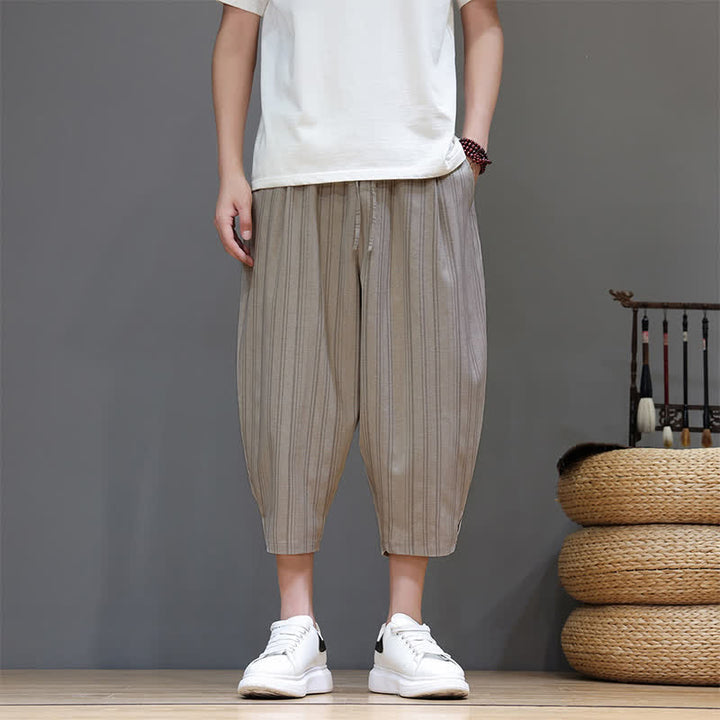 Buddha Stones Pantaloni capri estivi casual a righe con coulisse, pantaloni harem da uomo con tasca - image 1