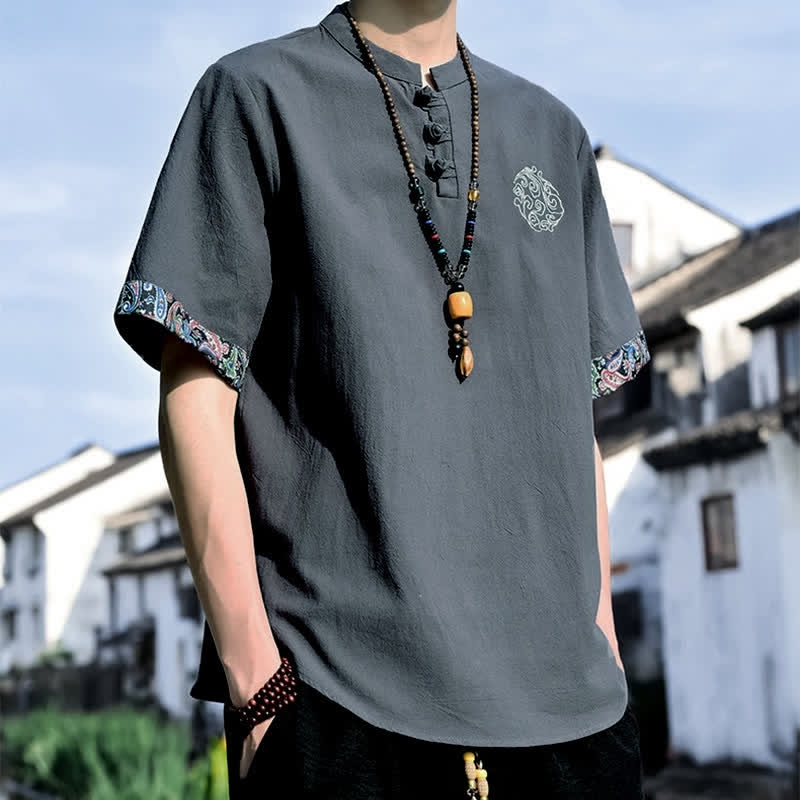 Buddha Stones Camicia da uomo a maniche corte, stile estivo Tang, casual, con bottoni a forma di rana e ricamo. - image 5
